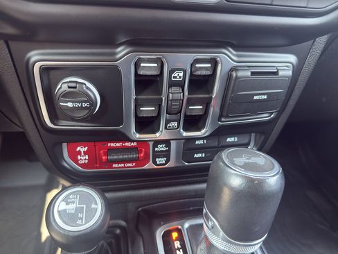 Used 2023 Jeep Wrangler Unlimited Rubicon 392 w/ Xtreme Recon 35" Tire Package image 22