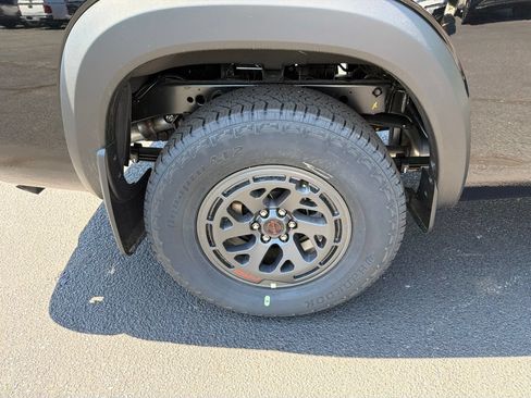 New 2026 Nissan Frontier PRO-4X w/ Pro Premium Package AWD/4WD image 13