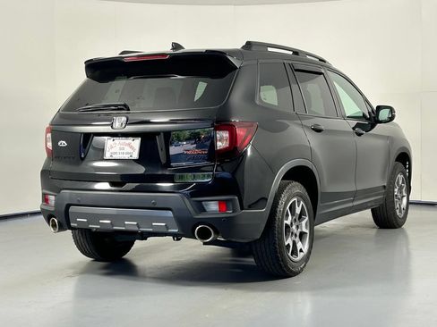 Used 2023 Honda Passport TrailSport image 7