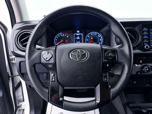 Used 2022 Toyota Tacoma SR image 24