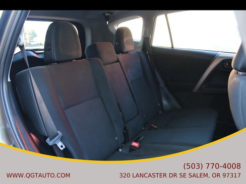 Used 2013 Toyota RAV4 XLE image 16