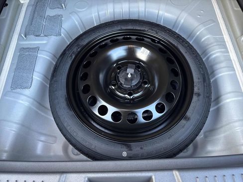 New 2026 Chevrolet Trax RS w/ Sunroof Package image 27