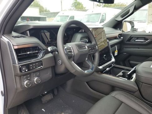 New 2026 GMC Yukon XL Denali w/ Sun & Power Step Package AWD/4WD image 20