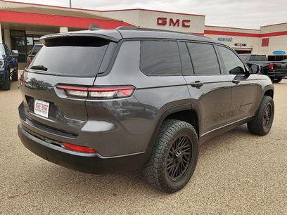 Used 2023 Jeep Grand Cherokee L Laredo