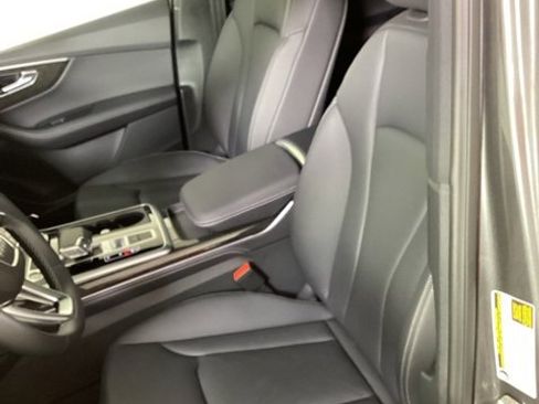Used 2025 Audi Q7 2.0T Premium Plus w/ Premium Plus Package image 12