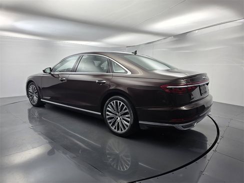 Used 2019 Audi A8 L 3.0T image 6
