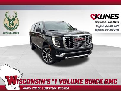 Used 2025 GMC Yukon XL Denali w/ Sun & Power Step Package