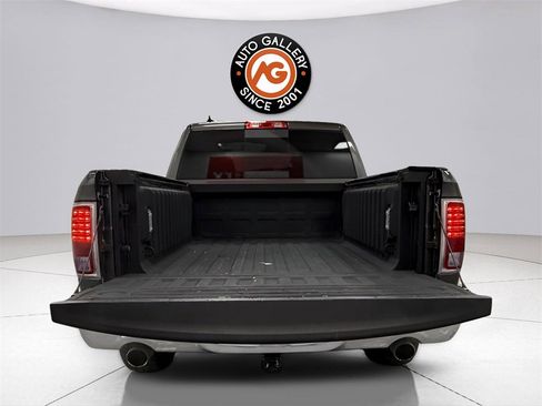 Used 2018 RAM 1500 Laramie w/ Convenience Group image 19