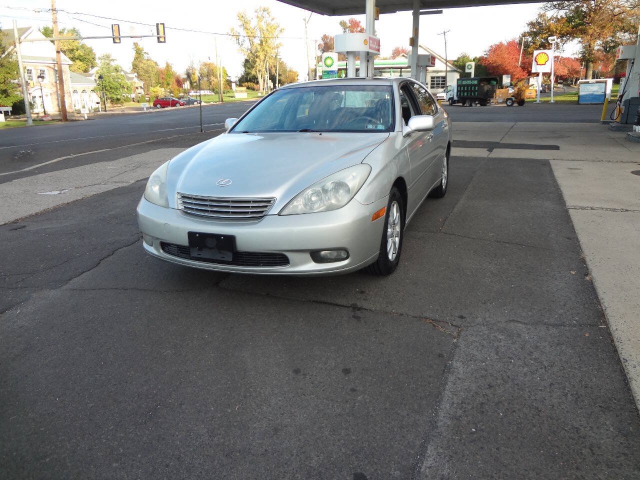 Used 2003 Lexus ES 330 FWD image 3