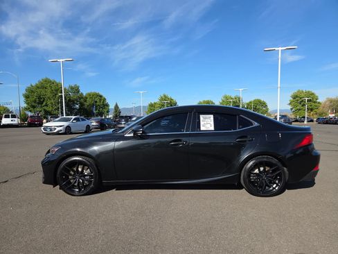 Used 2017 Lexus IS 300 AWD w/ Navigation System Package image 11