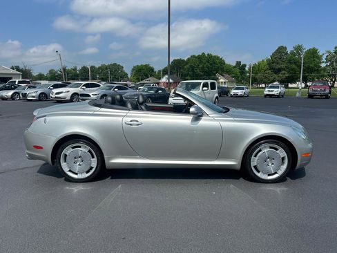 Used 2002 Lexus SC 430 Convertible RWD image 4