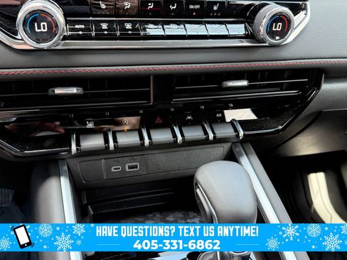 New 2025 Chevrolet Colorado Z71 image 22