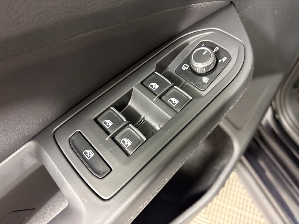 Used 2024 Volkswagen GTI Autobahn FWD image 13