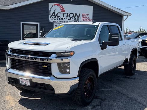 Used 2020 Chevrolet Silverado 3500 LT AWD/4WD image 9