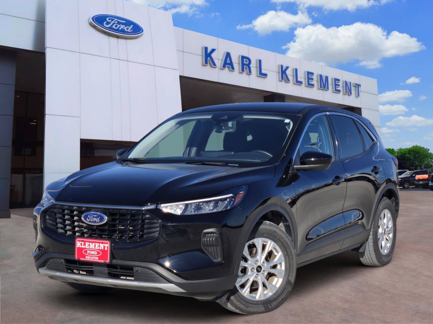 Used 2023 Ford Escape Active w/ Tech Pack #2 AWD/4WD image 1