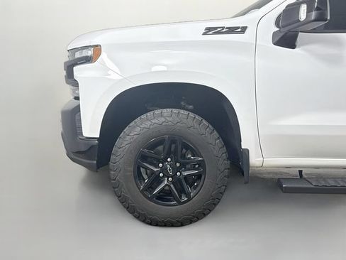 Used 2021 Chevrolet Silverado 1500 LT Trail Boss w/ Convenience Package II AWD/4WD image 31