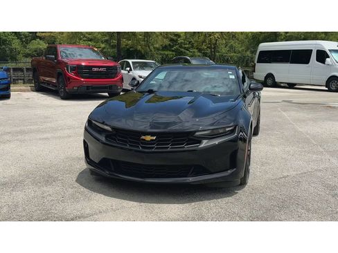Used 2023 Chevrolet Camaro LT RWD image 3