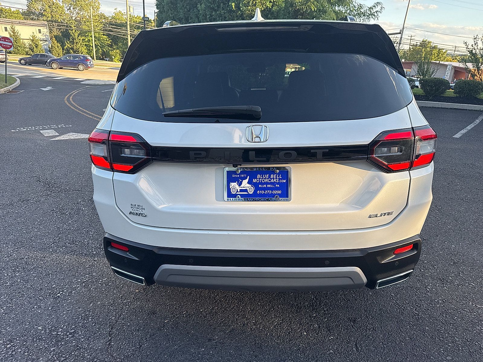 Used 2023 Honda Pilot Elite image 7