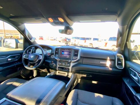 Used 2020 RAM 1500 Big Horn image 34