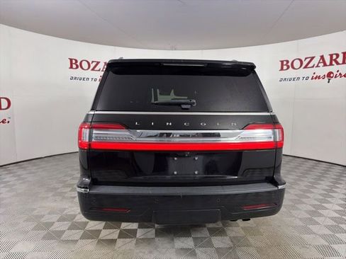 Used 2018 Lincoln Navigator Reserve w/ Technology Package AWD/4WD image 7