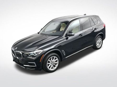Used 2022 BMW X5 xDrive40i w/ Climate Comfort Package image 31
