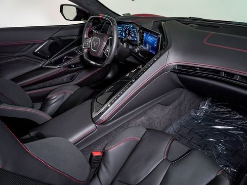Used 2023 Chevrolet Corvette Z06 w/ Z07 Performance Package RWD image 20