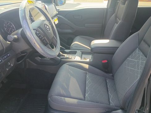 New 2026 Nissan Frontier SV w/ SV Convenience Package image 18