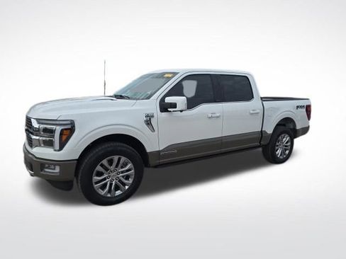 Used 2025 Ford F150 King Ranch w/ FX4 Off-Road Package image 3