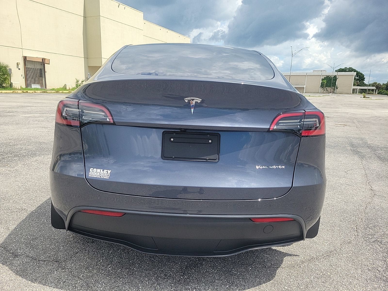 Used 2023 Tesla Model Y Long Range AWD/4WD image 8