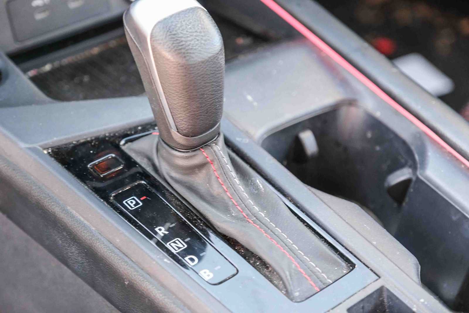 Used 2026 Nissan Sentra SR w/ Floor Mat Package FWD image 22
