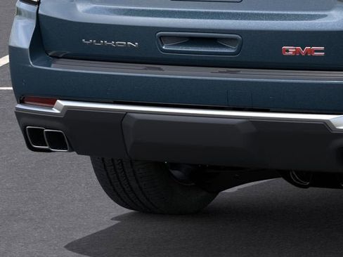 New 2026 GMC Yukon Denali w/ Sun & Power Step Package AWD/4WD image 14