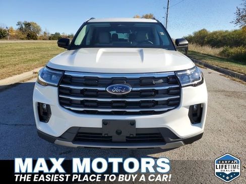 New 2025 Ford Explorer Active w/ Active Comfort Package image 15