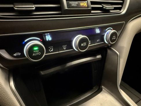 Used 2019 Honda Accord LX image 14