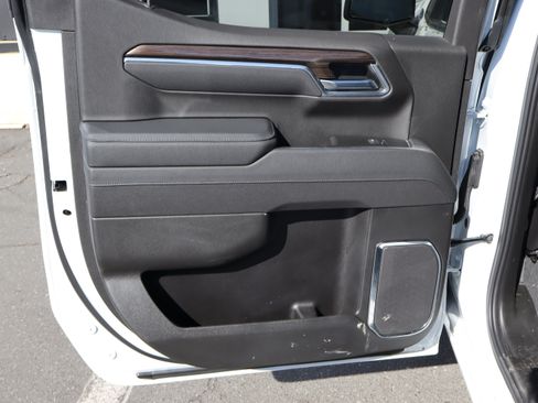 Used 2025 Chevrolet Silverado 1500 LT Trail Boss w/ Protection Package image 30