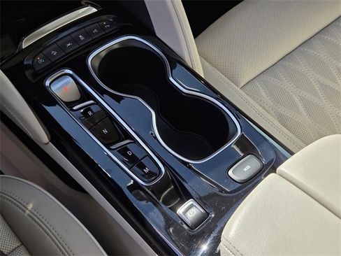 Certified 2023 Buick Envision Avenir image 23