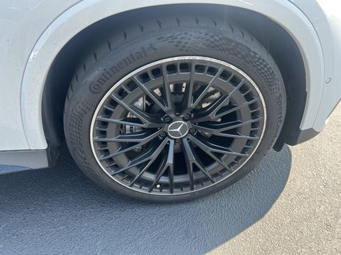Certified 2025 Mercedes-Benz GLC 43 AMG 4MATIC image 13