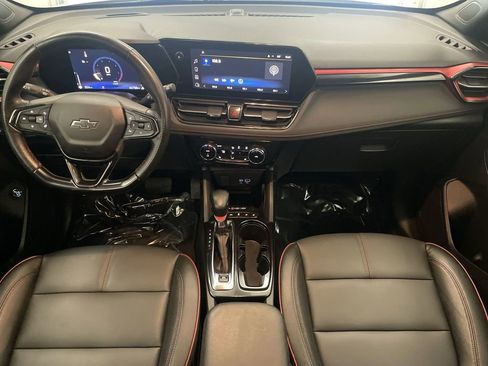 Used 2024 Chevrolet TrailBlazer RS w/ Convenience Package image 13
