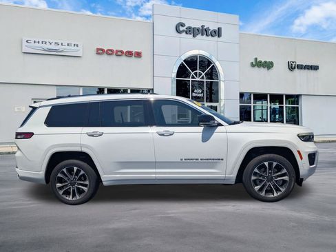 Certified 2023 Jeep Grand Cherokee L Overland AWD/4WD image 2