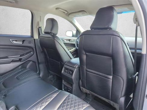 Used 2024 Ford Edge Titanium image 21