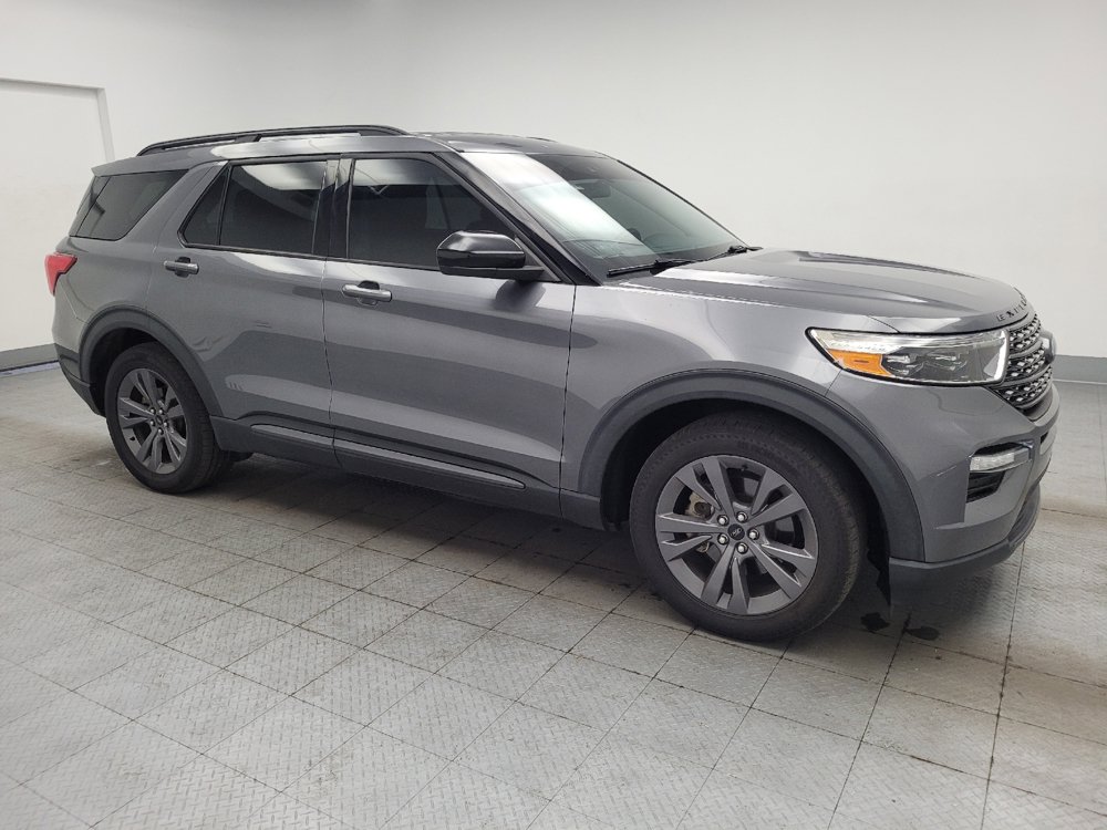 Used 2022 Ford Explorer XLT w/ Equipment Group 202A RWD image 11