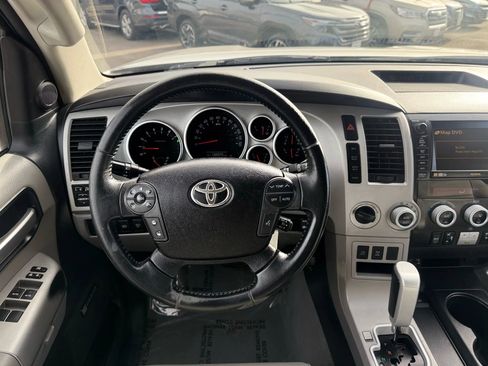 Used 2008 Toyota Sequoia Limited image 32
