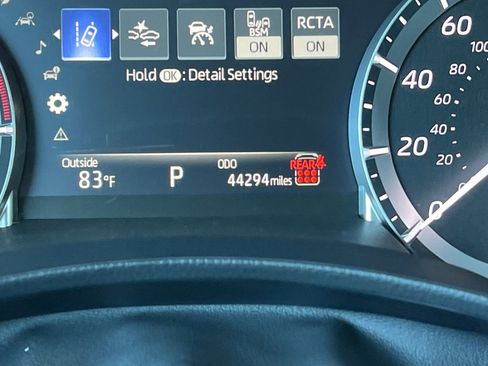 Certified 2024 Toyota Highlander LE image 32