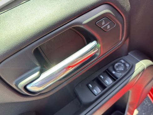 New 2026 Chevrolet Silverado 1500 Custom AWD/4WD image 11