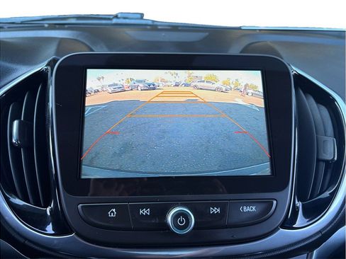 Used 2017 Chevrolet Volt Premier w/ Driver Confidence II Package FWD image 18