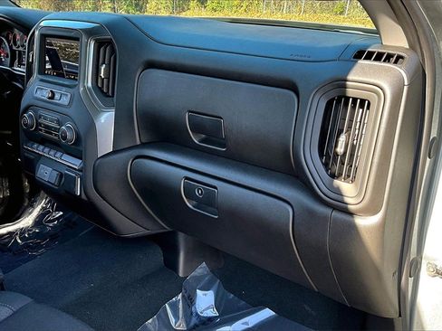 Certified 2025 Chevrolet Silverado 1500 Custom w/ Turbomax Blackout Package image 24