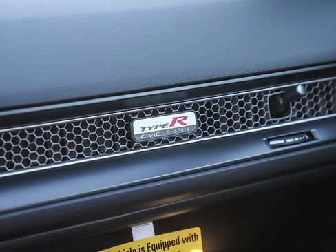 Used 2025 Honda Civic Type R image 20