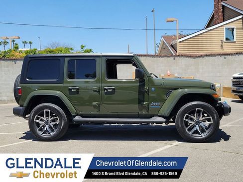 Used 2024 Jeep Wrangler Unlimited AWD/4WD image 10