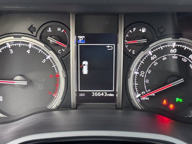 Used 2023 Toyota 4Runner Limited AWD/4WD image 24