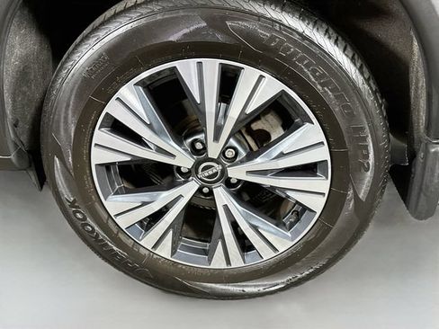 Used 2023 Nissan Rogue SV w/ SV Premium B Package AWD/4WD image 31