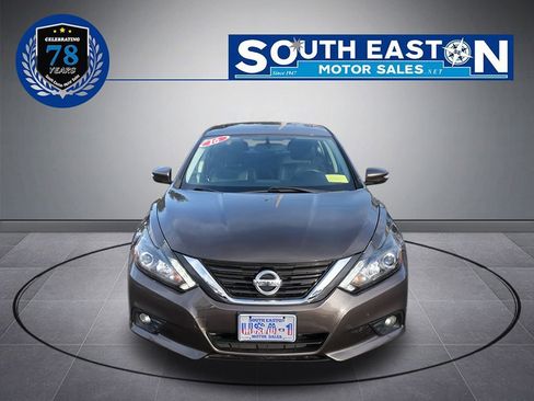 Used 2016 Nissan Altima 2.5 SL w/ 2.5 Technology w/LED Package image 3